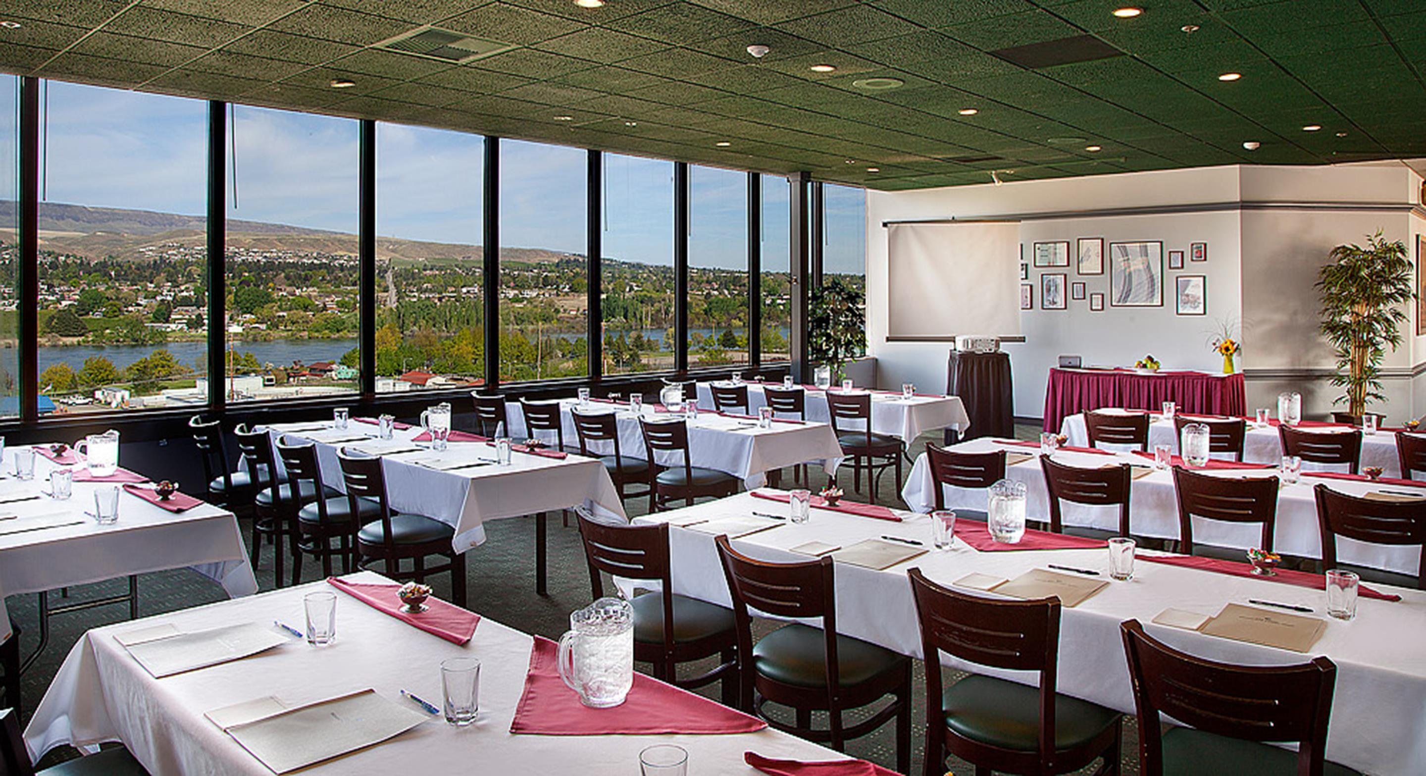 Coast Wenatchee Center Hotel (Adults Only) Exteriör bild
