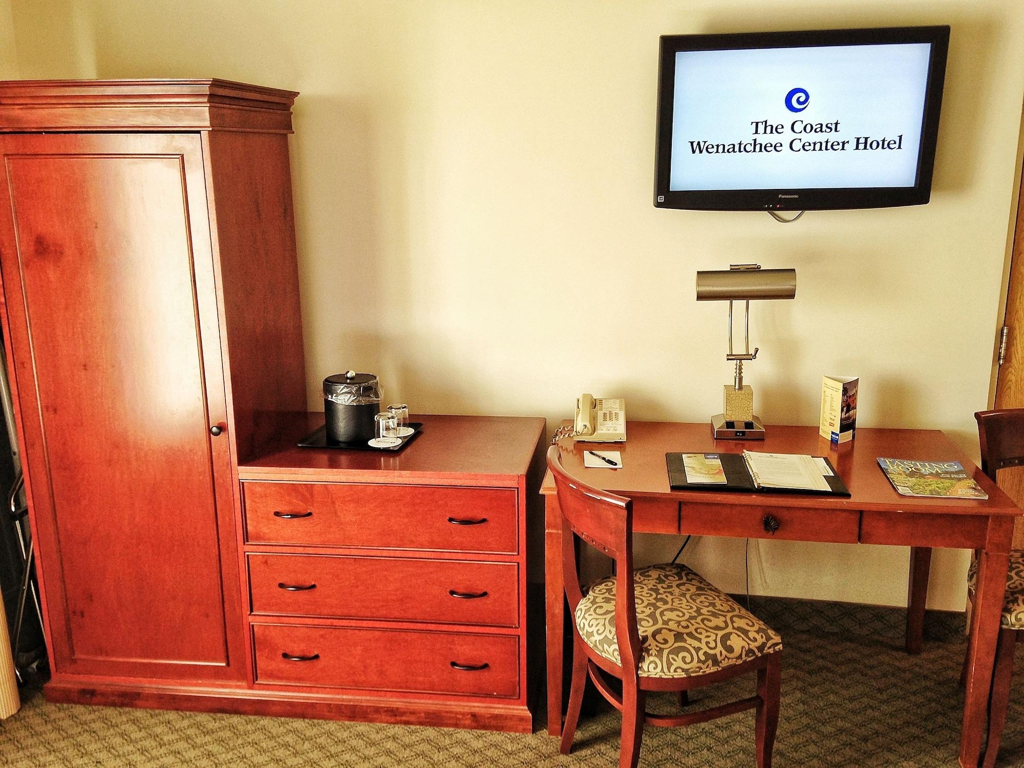 Coast Wenatchee Center Hotel (Adults Only) Exteriör bild