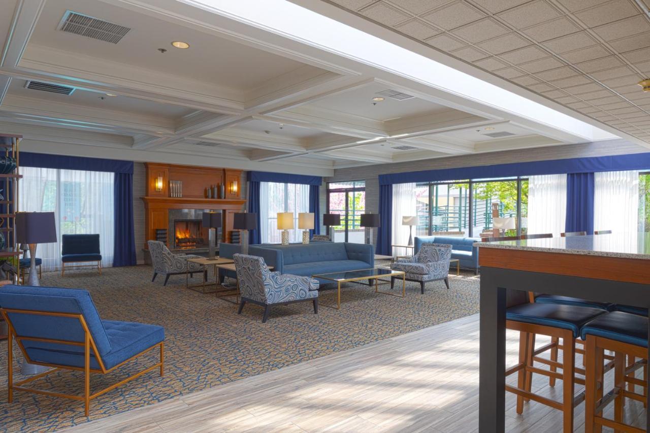 Coast Wenatchee Center Hotel (Adults Only) Exteriör bild